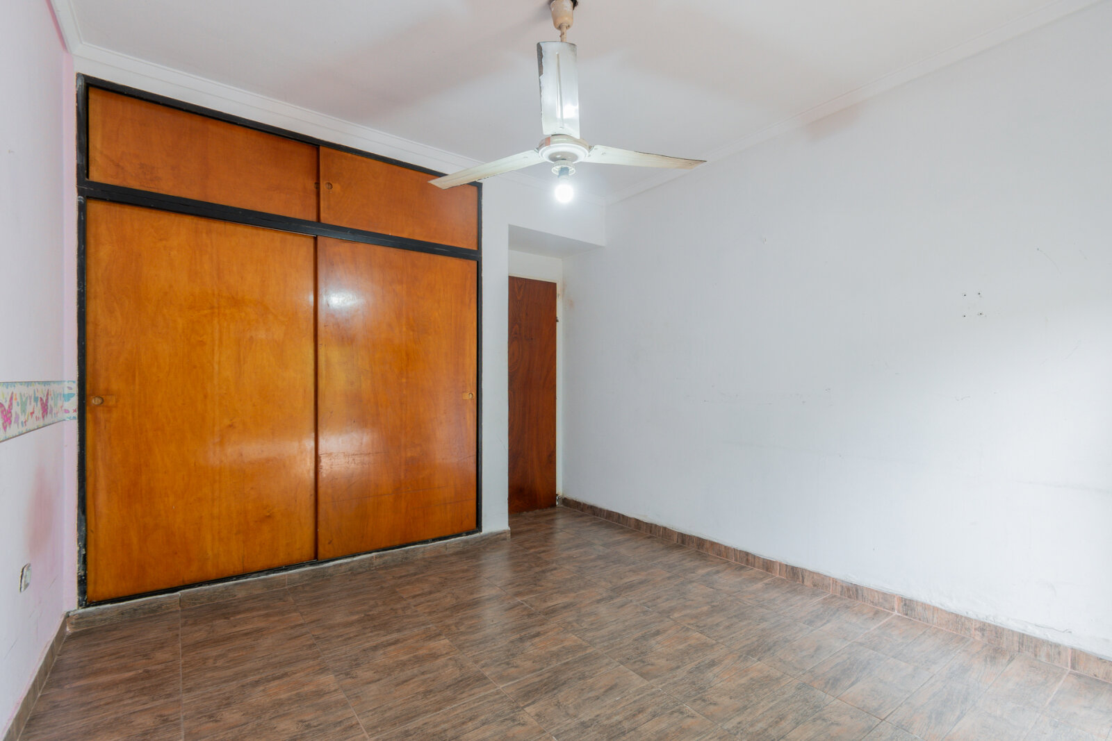 Casa de 5 ambientes con cochera y jardin apta crédito - 15