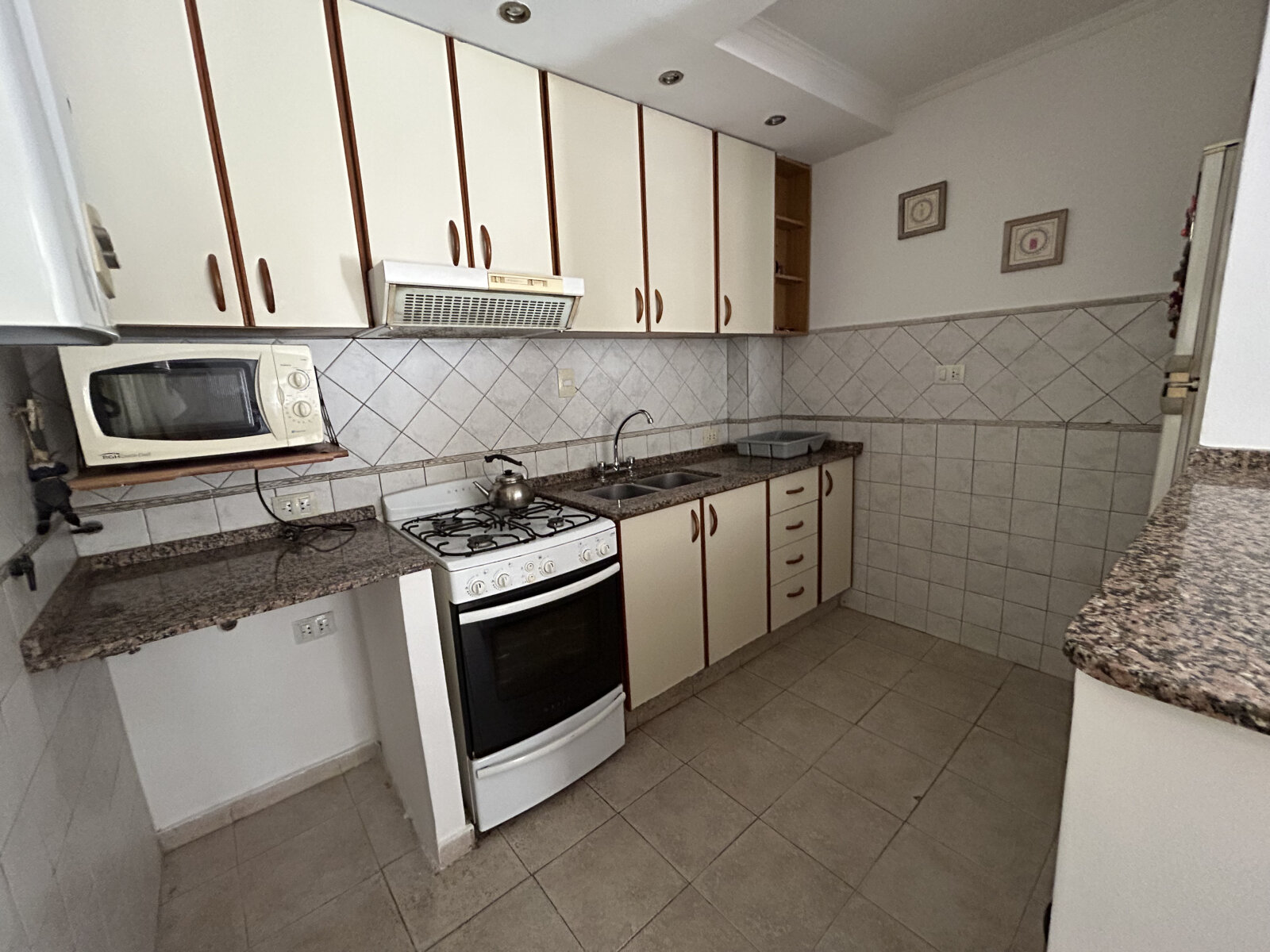 Alquiler Casa en Barrio Parque Chacabuco - Imagen 13