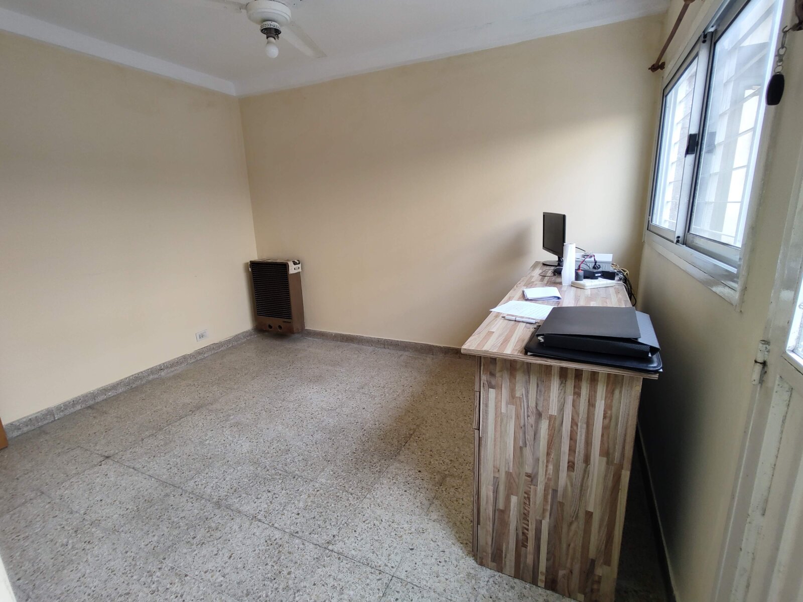Venta Ph 3 ambientes al frente en Moron - 5