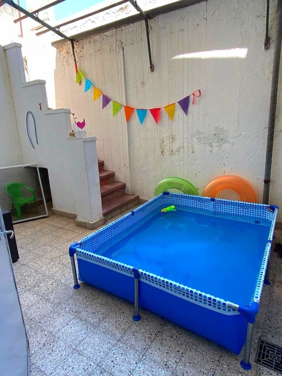 Casa en esquina, 2 Dormitorios, Cochera Doble, Patio y Terraza. - 7