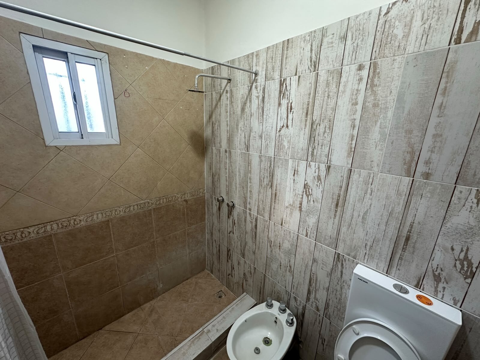 PH de 3 ambientes con garage – Barrio Don Bosco - 10
