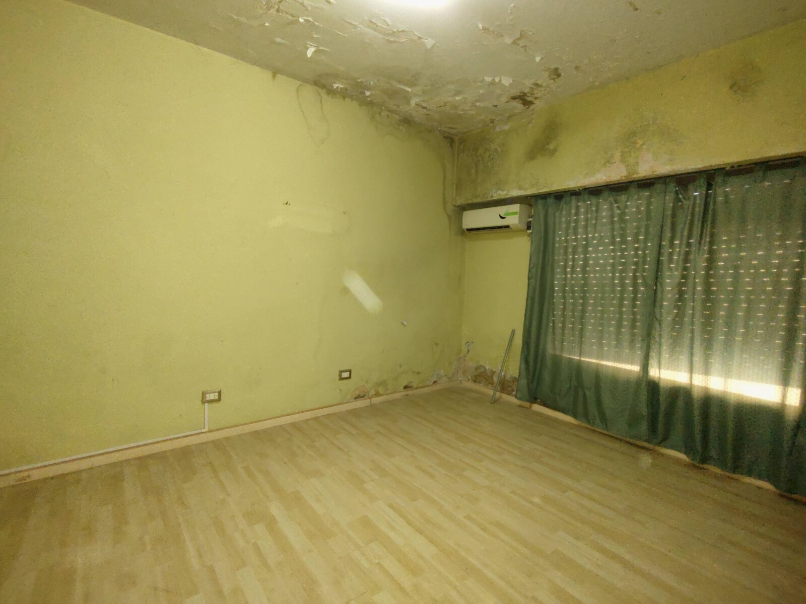 Venta Ph 2 ambientes a refaccionar en Moron - 9