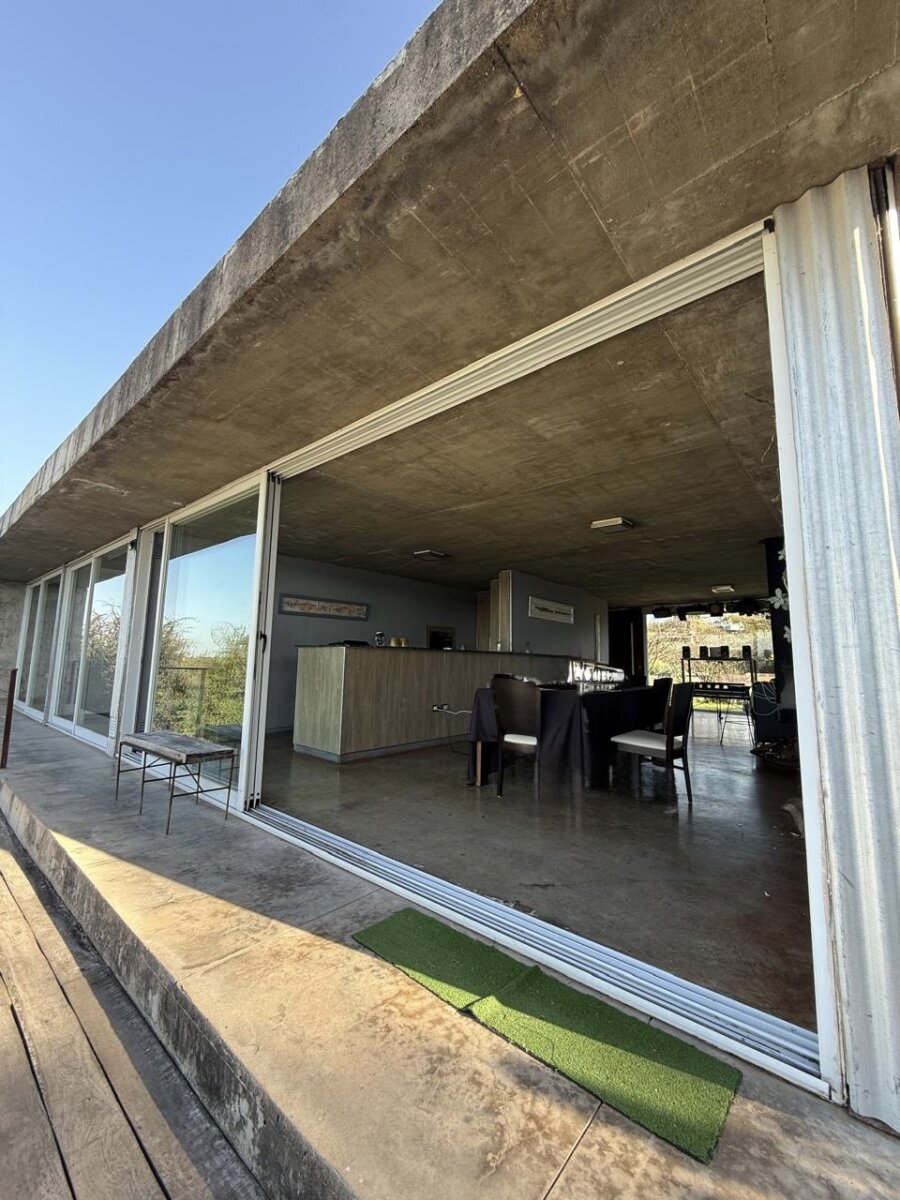 Venta casa 3 dormitorios Country 5 lomas - Imagen 4