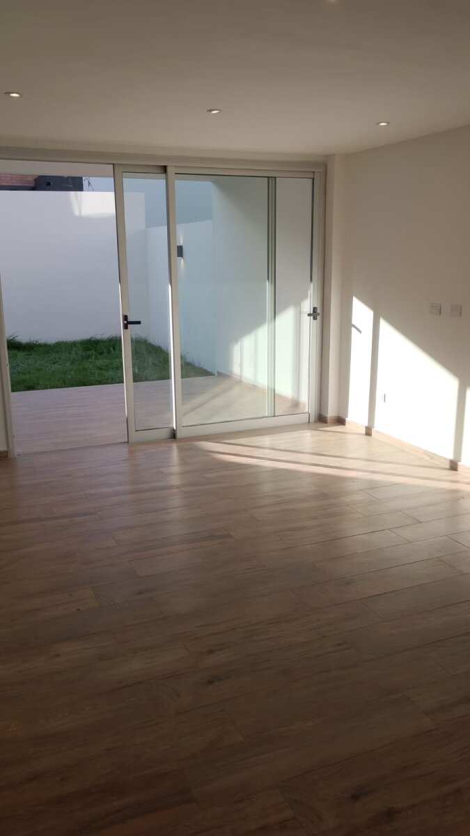 Alquiler Duplex Lomas de Manantiales - Imagen 9