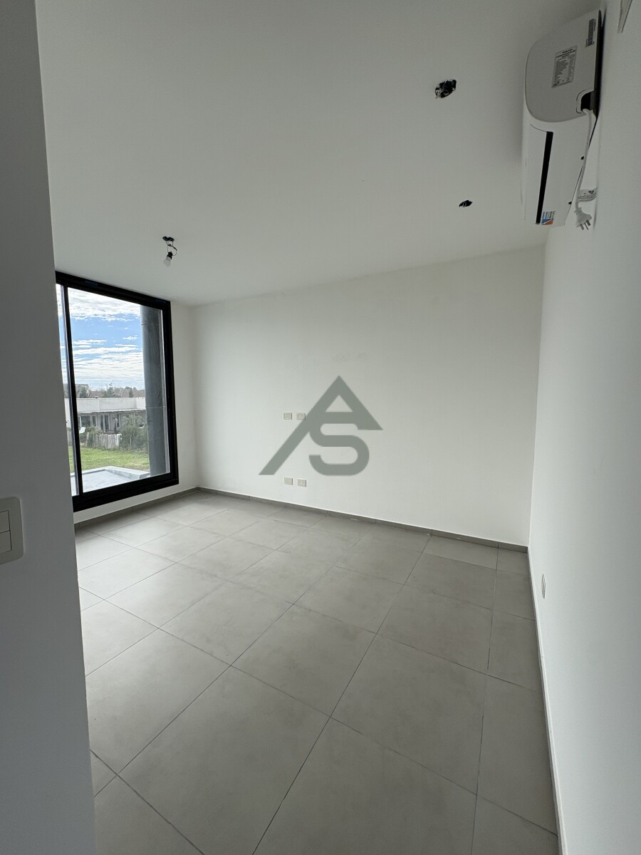EL NAUDIR | CASA 4 AMBIENTES + PILETA | LISTA PARA DISFRUTAR - 16