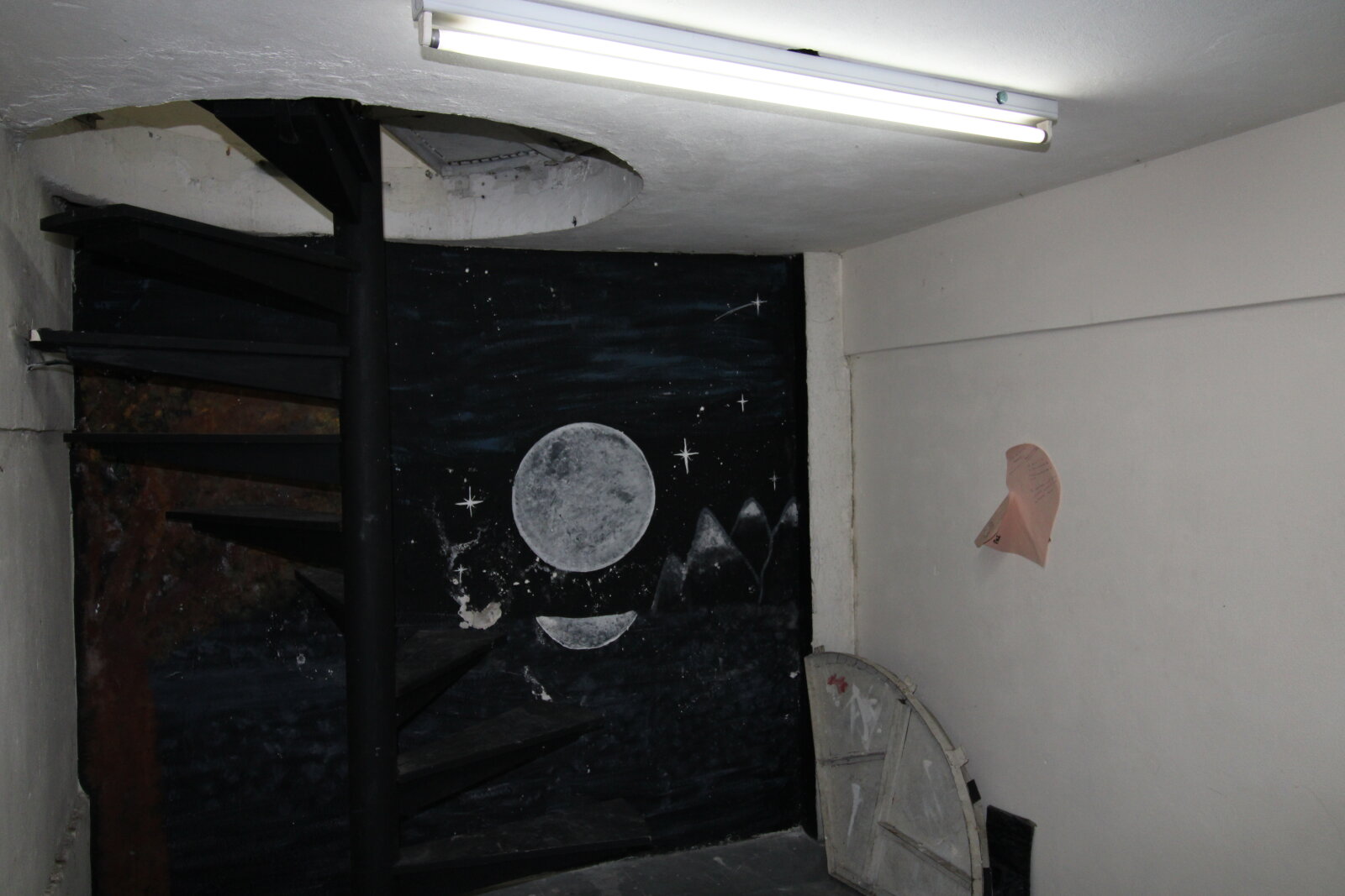 Alquiler Local en galería - PB y Sótano - 20m² - Retiro - 11