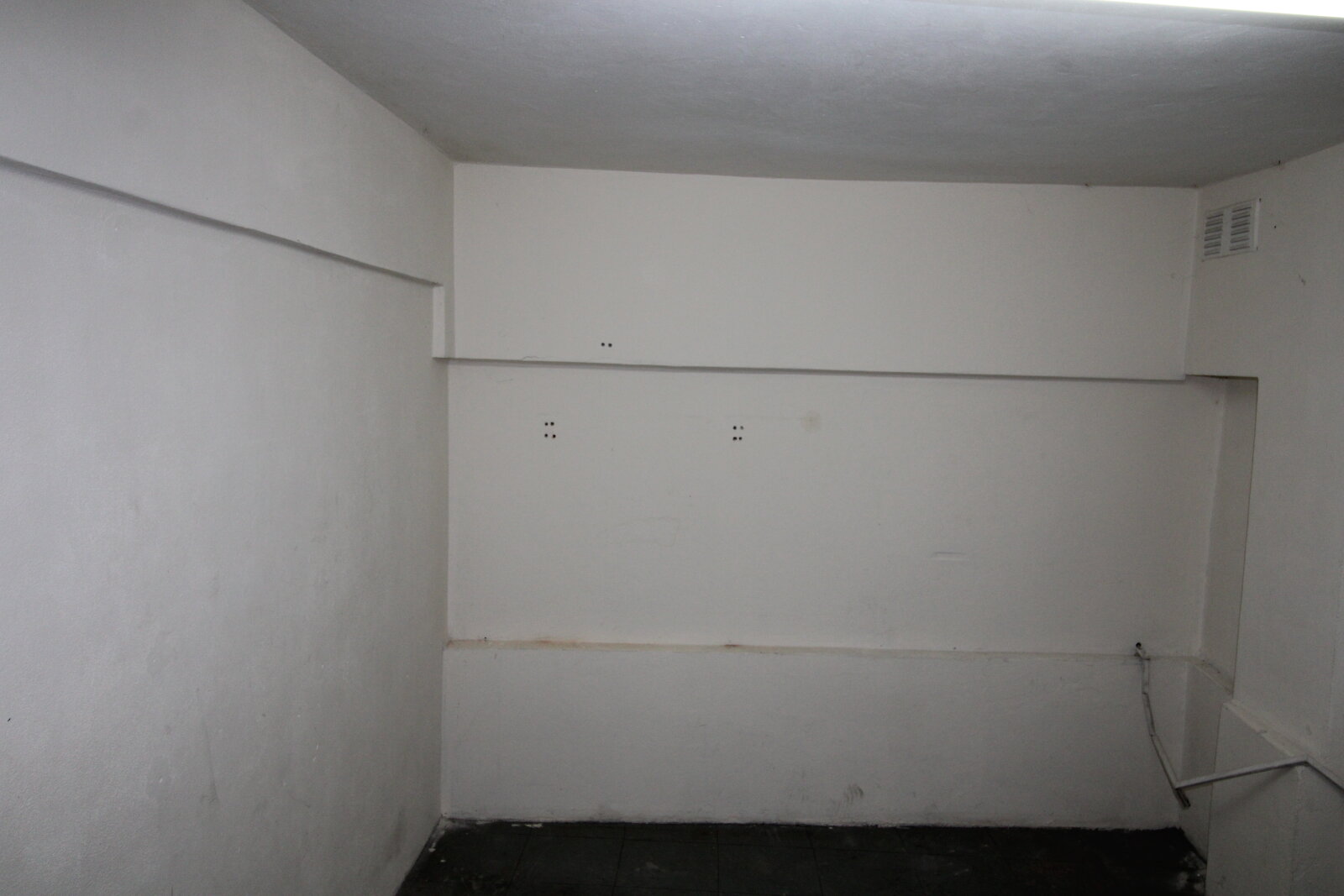 Alquiler Local en galería - PB y Sótano - 20m² - Retiro - 13