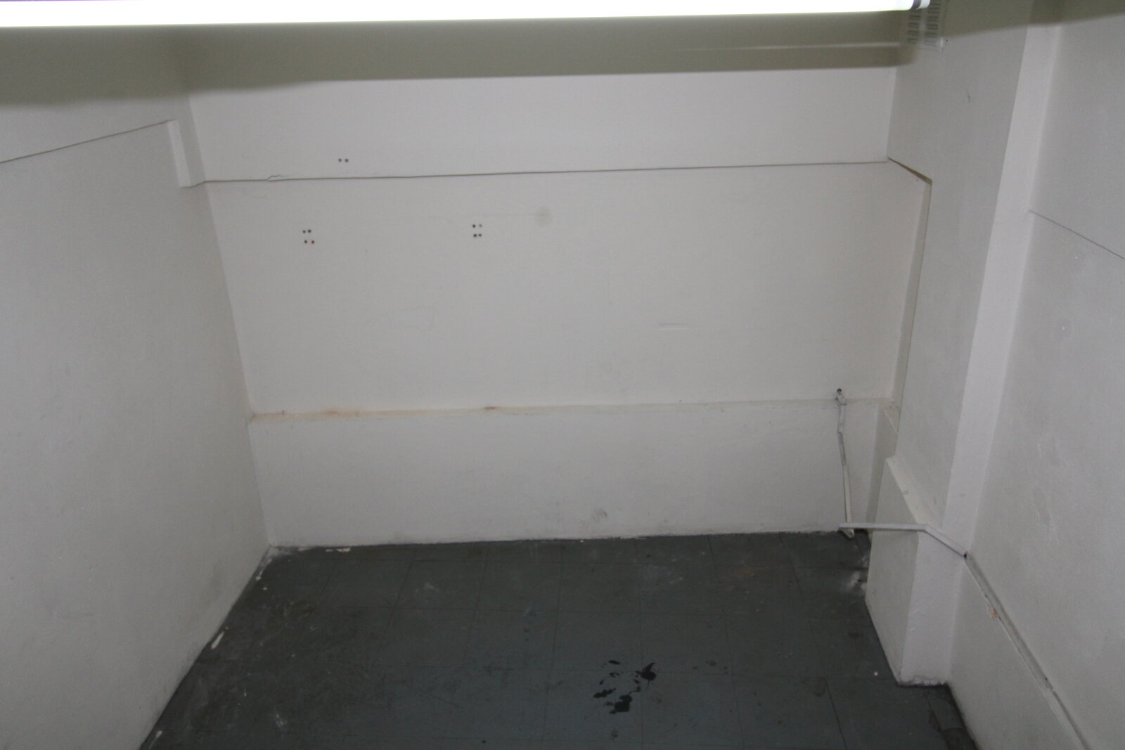 Alquiler Local en galería - PB y Sótano - 20m² - Retiro - 8