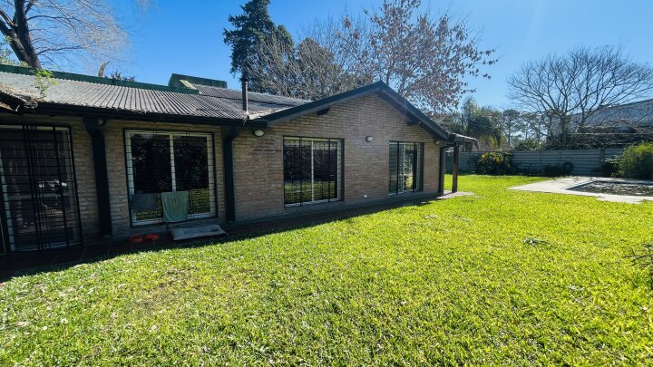 Casas - Ibarlucea - Venta
