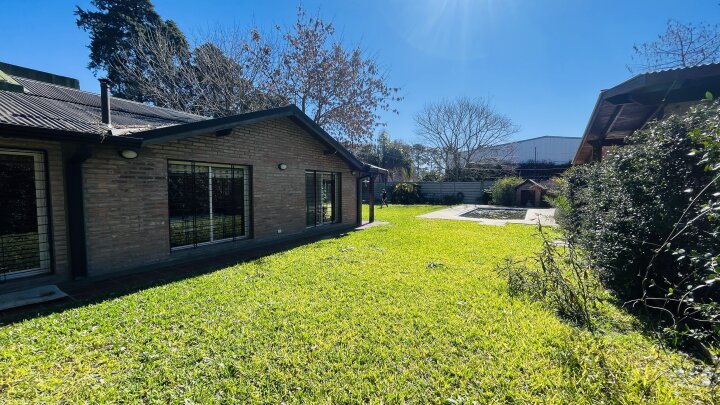 Casas - Ibarlucea - Venta