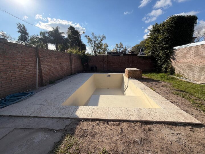 Casas - Funes - Venta