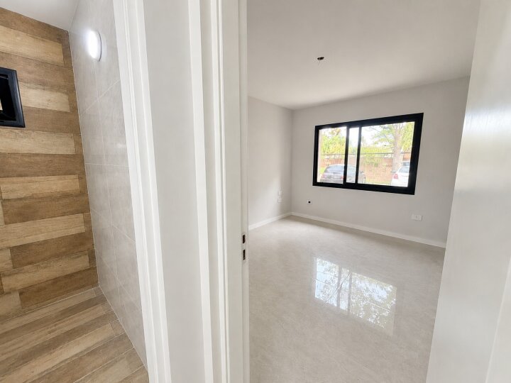 Casas - Funes - Venta