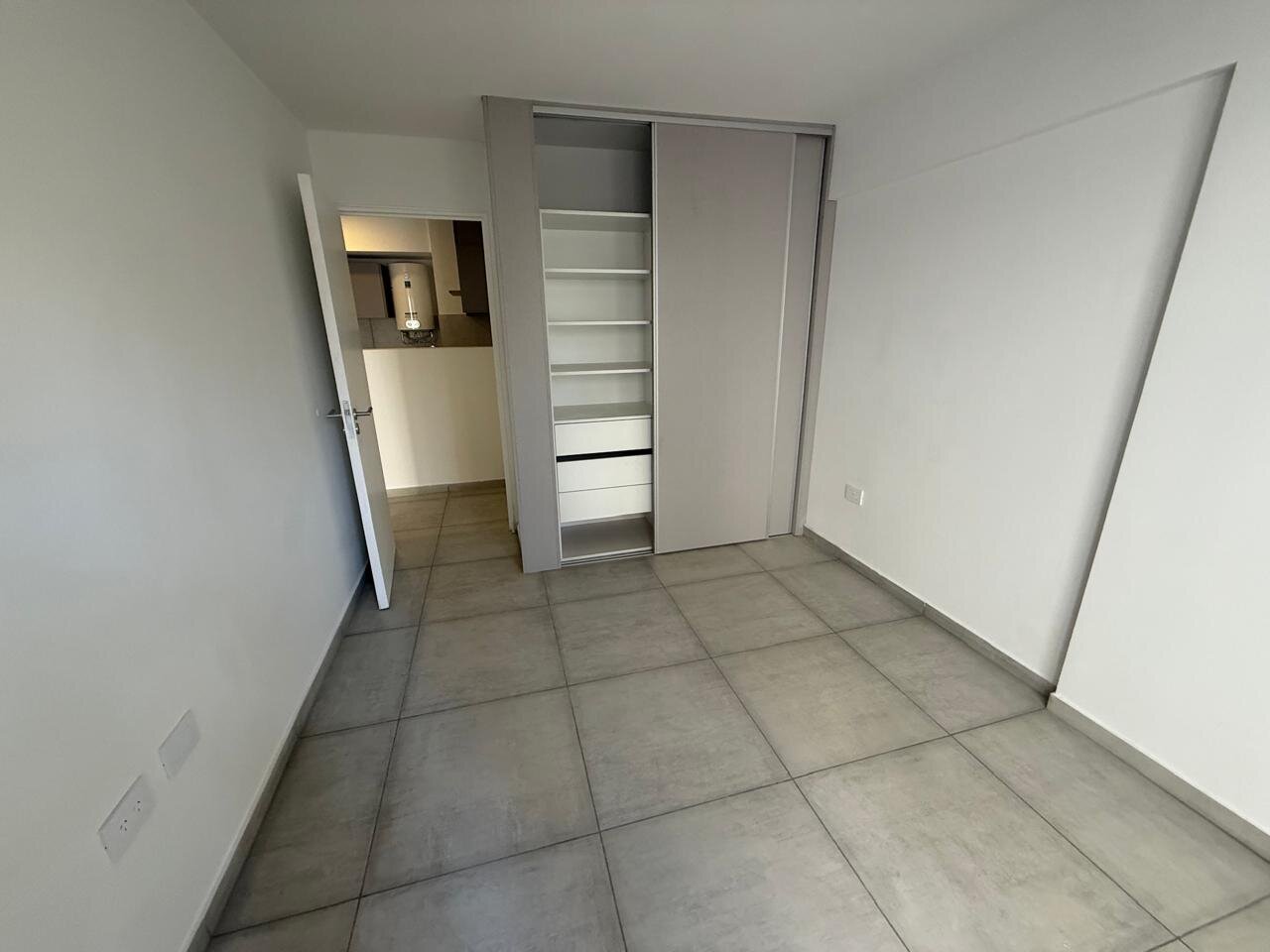 Alquiler de departamento de 1 dormitorio en Alberdi a estrenar - Imagen 9