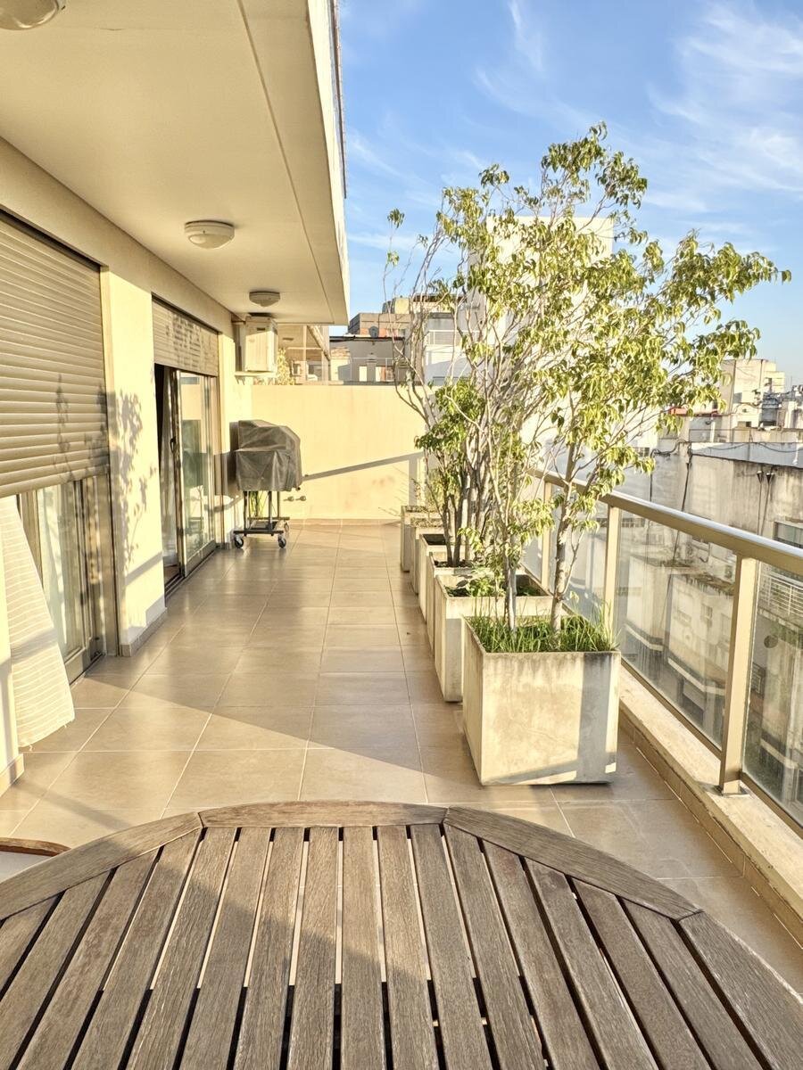 PALERMO - BOULEVARD CHARCAS - PISO - 4 AMB. C/COCHERA - IMPERDIBLE! - 10