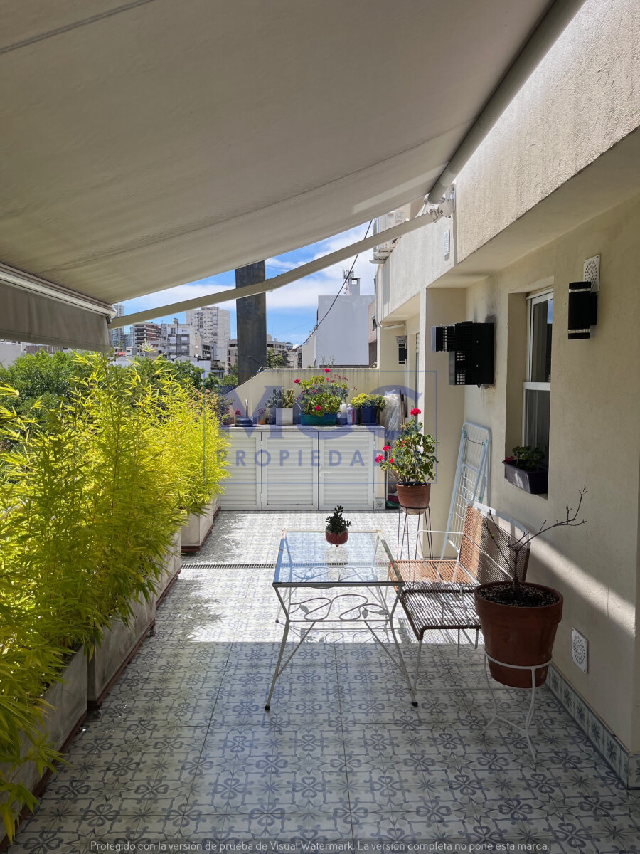 COLEGIALES - 2 AMB. CON BALCÓN Y TERRAZA PROPIA !!! — foto 2
