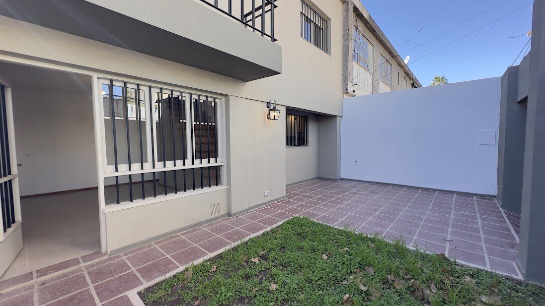 Casa en venta en Alberdi con cochera y patio | Apta crédito - 3