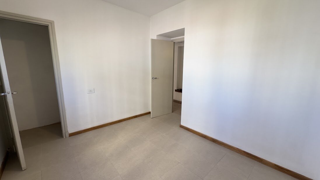 Casa en venta en Alberdi con cochera y patio | Apta crédito - 15