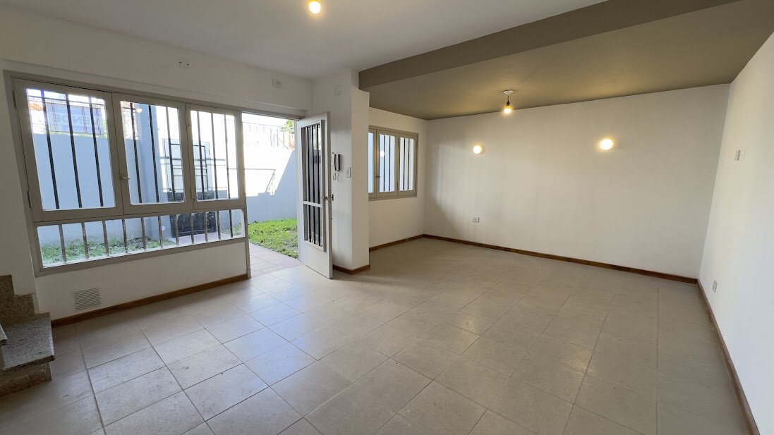 Casa en venta en Alberdi con cochera y patio | Apta crédito - 5
