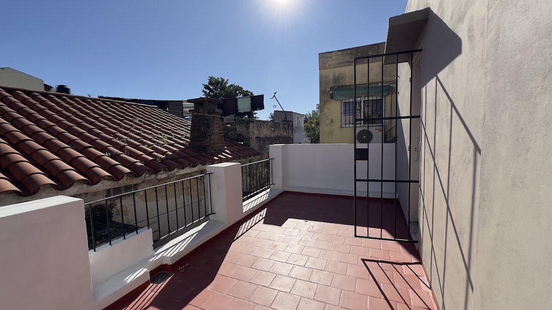 Casa en venta en Alberdi con cochera y patio | Apta crédito - 12