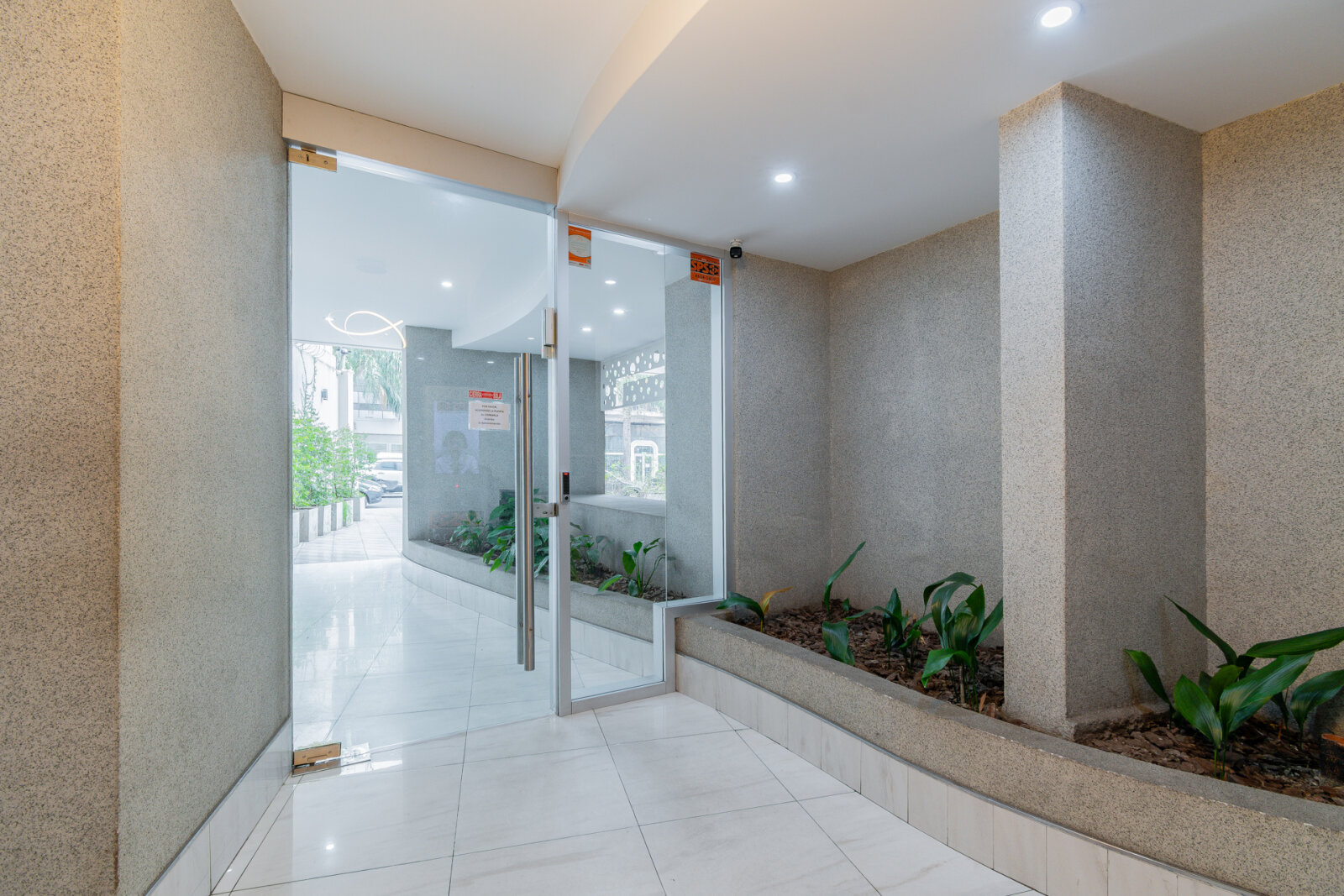 Venta. Depto 2 ambientes a estrenar. Apto credito. Flores - 25