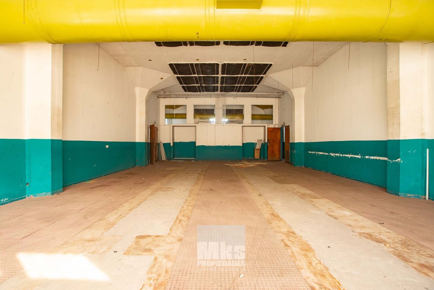 LOTE EN VENTA 1275M2 AV. MONTES DE OCA 1120 BARRACAS - 13