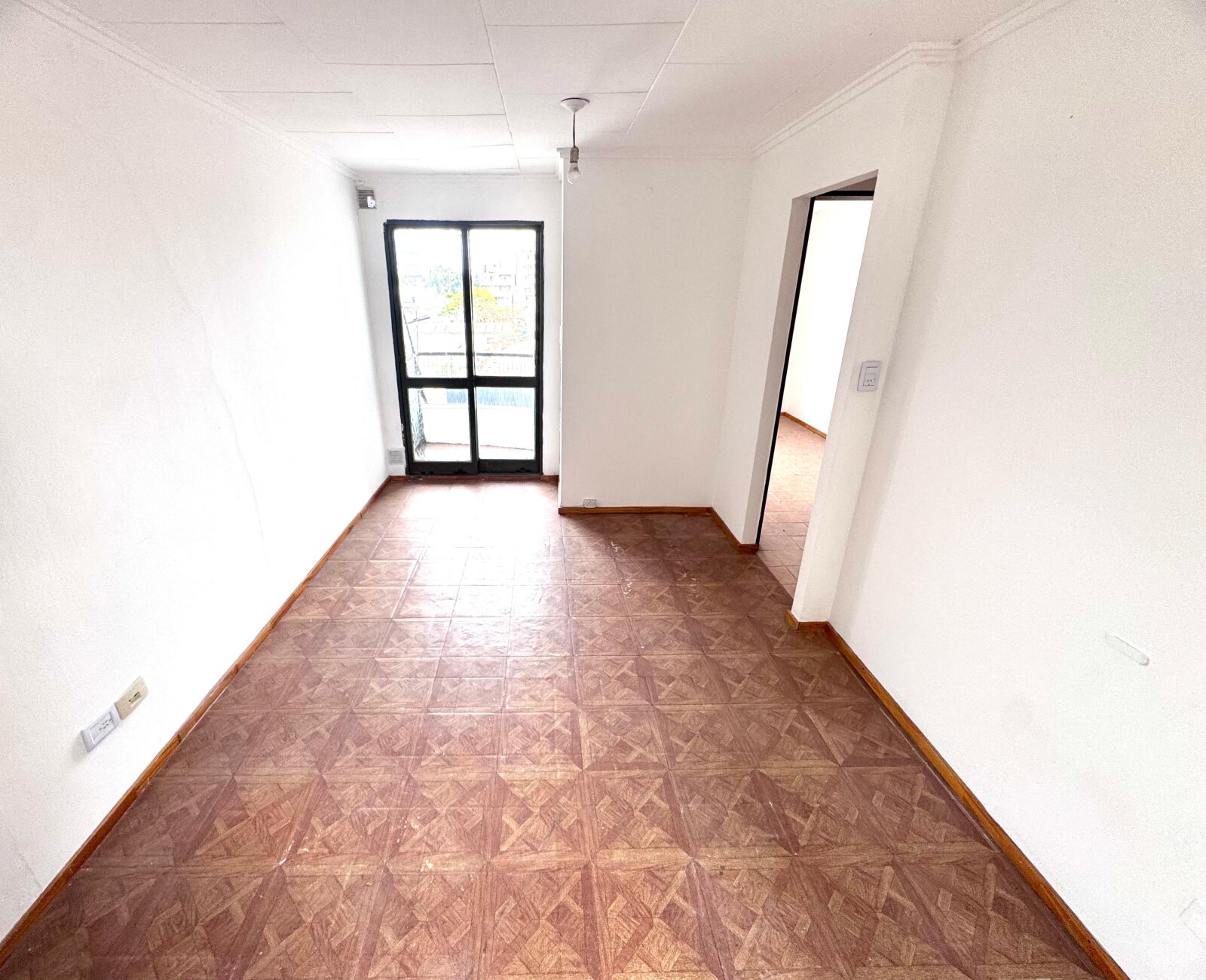 DEPTO EN VENTA 1 DORM ALBERDI P/ RECICLAR ESCRITURA OPORTUNIDAD - Imagen 4