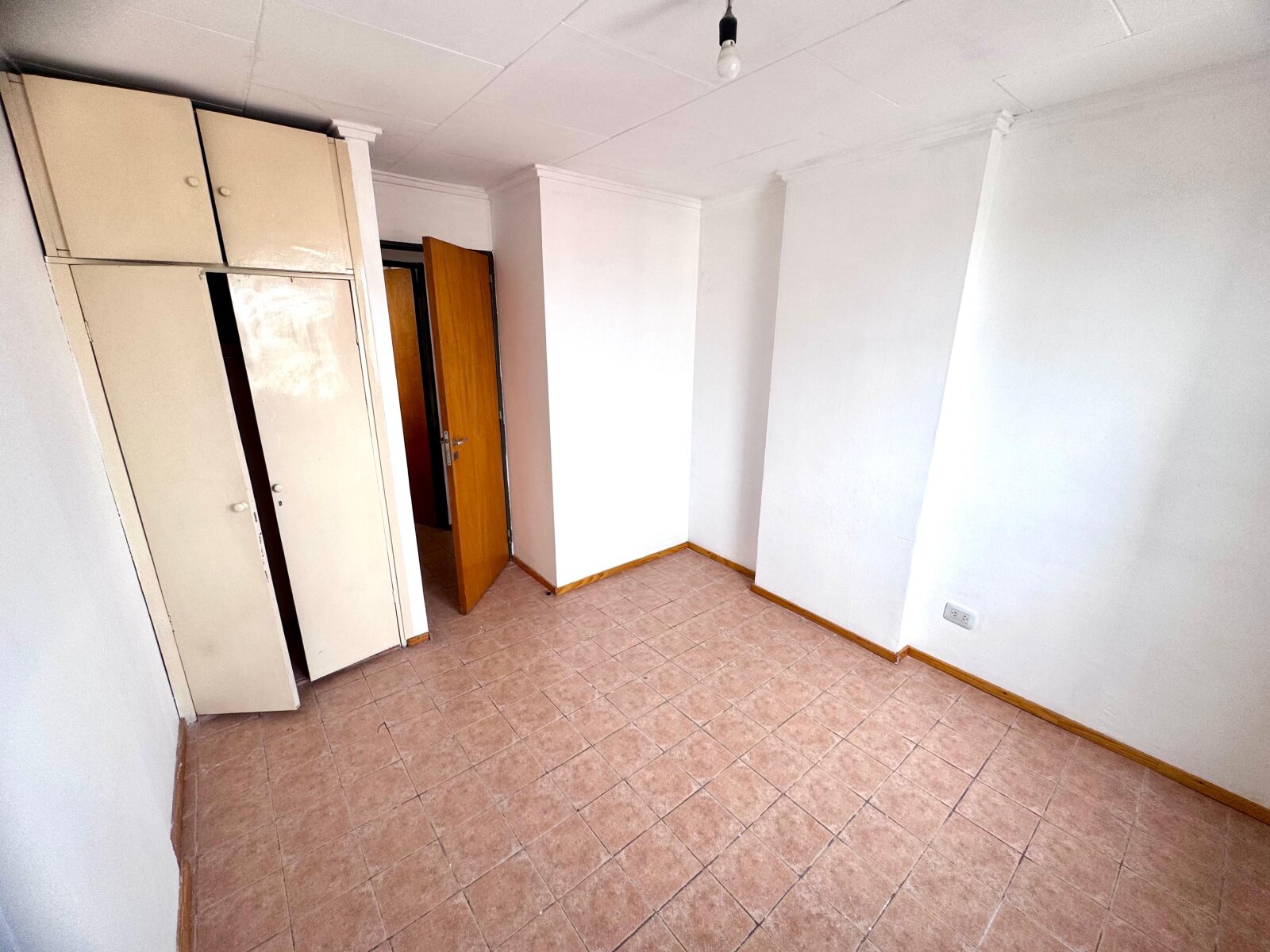 DEPTO EN VENTA 1 DORM ALBERDI P/ RECICLAR ESCRITURA OPORTUNIDAD - Imagen 8