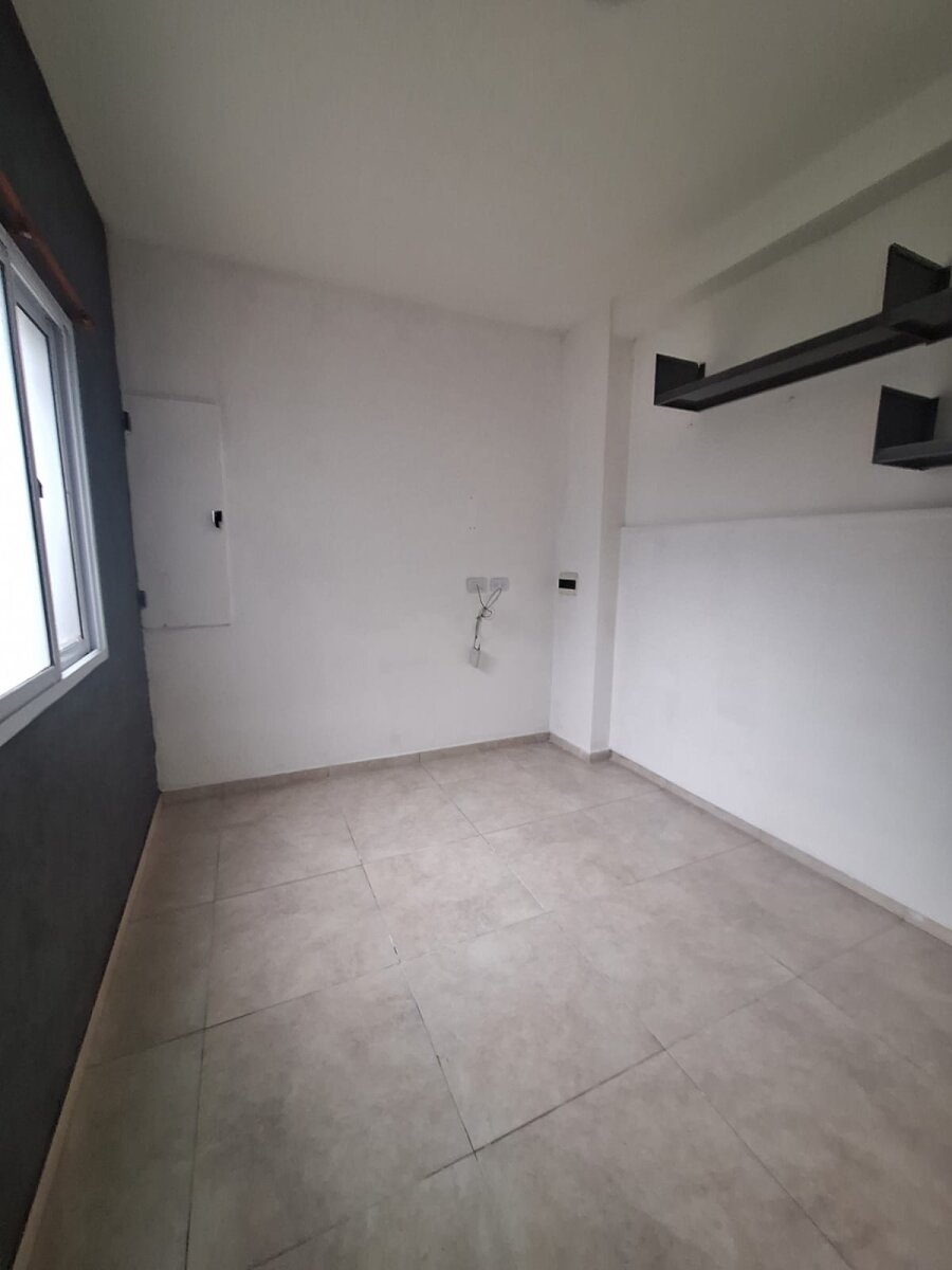 ALQUILER CASA 4 AMB. C/COCHERA ITUZAINGÓ - 5