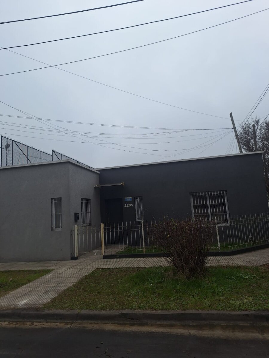 ALQUILER CASA 4 AMB. C/COCHERA ITUZAINGÓ - 1