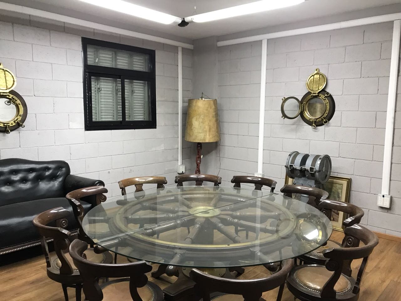 Galpón en venta en La Boca. 400 m2 de Galpón + 200 m2 de oficinas. Mixtura 2. - 9