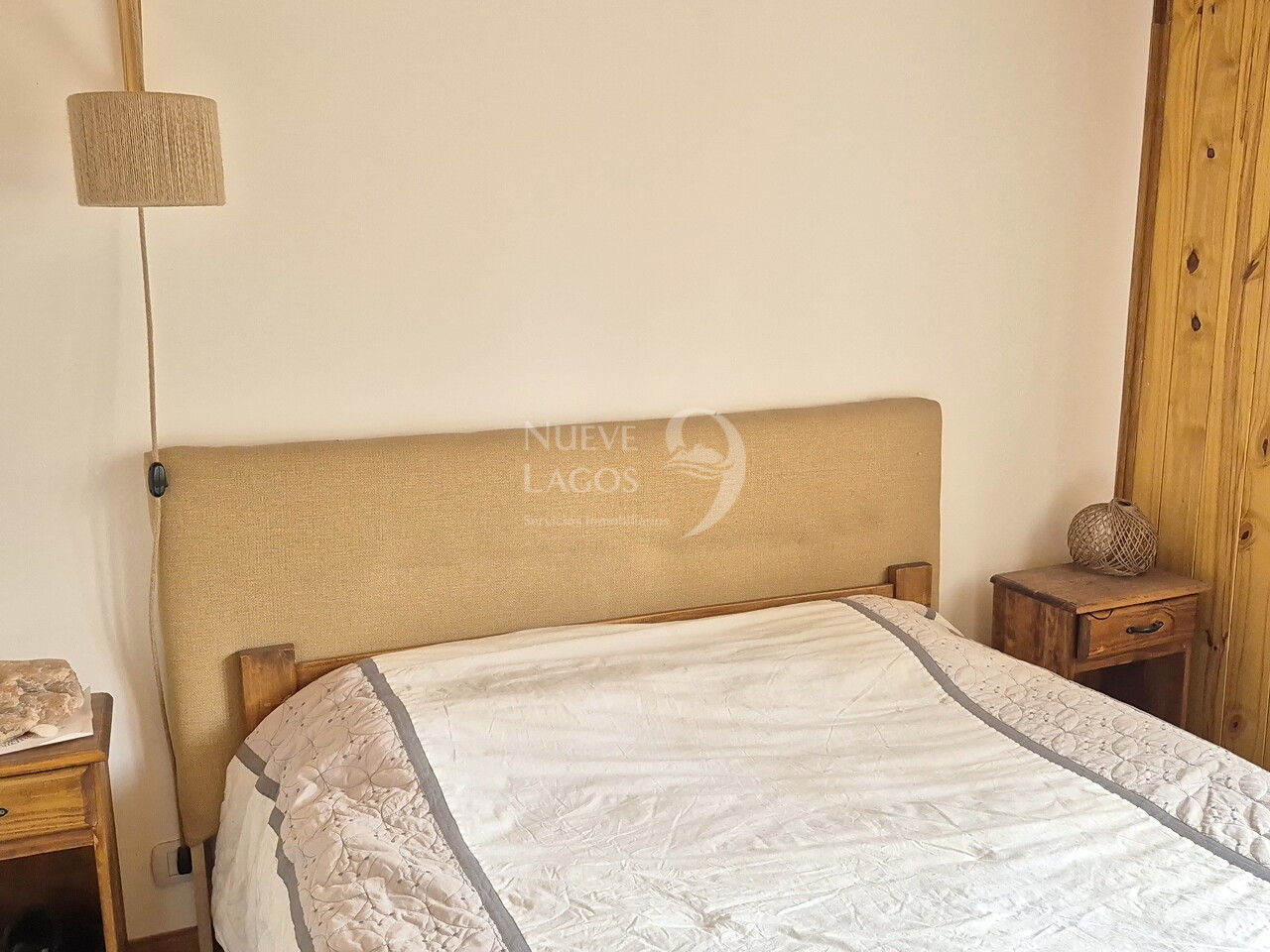 Casa y departamento a la venta cercanos al arroyo María en Villa Lago Meliquina - 36