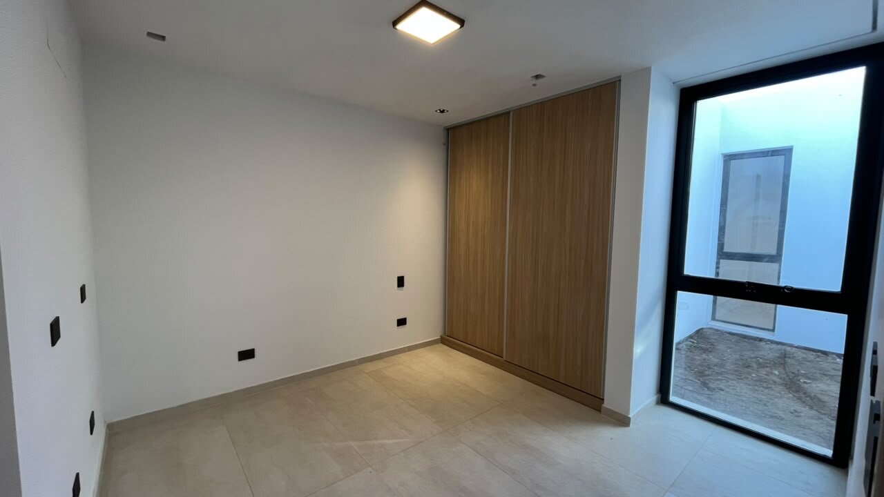 VENDO DUPLEX DISTRITO SUR - Imagen 8
