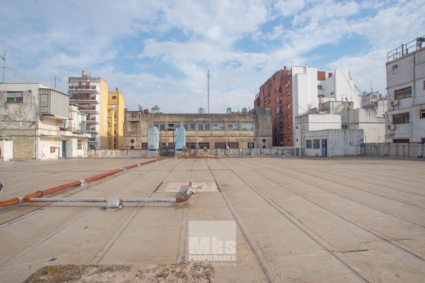 Lote en venta. USAA. 38 x 58. Sup vendible 6483 M2 y 90 Cocheras en PB. - 22