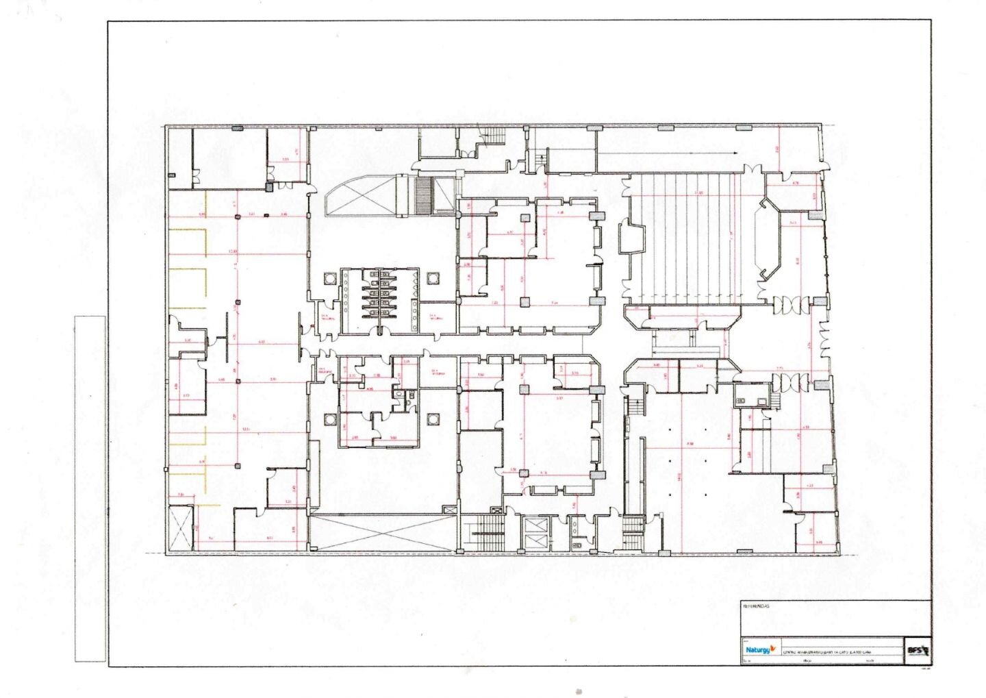 Lote en venta. USAA. 38 x 58. Sup vendible 6483 M2 y 90 Cocheras en PB. - 26