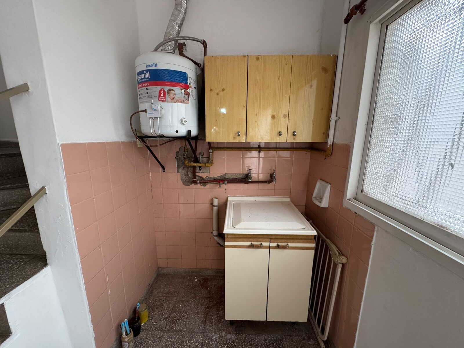VENDO CASA DOS DORMITORIOS EN TALLERES OESTE - Imagen 13