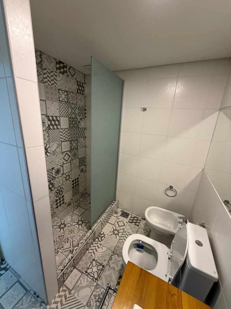 ALQUILO DEPTO 2 DORM 2 BAÑOS CON BALCON Y ASADOR EN ALTO ALBERDI - Imagen 8