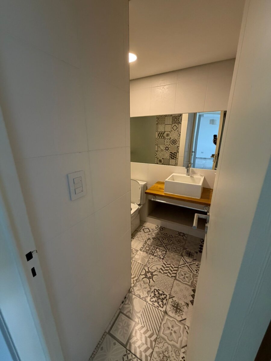 ALQUILO DEPTO 2 DORM 2 BAÑOS CON BALCON Y ASADOR EN ALTO ALBERDI - Imagen 6