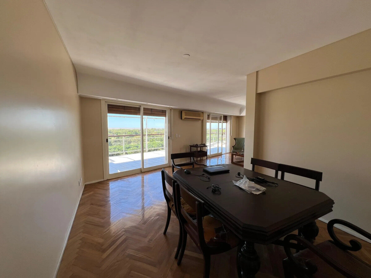 Venta De Departamento En Av. Libertador - 11