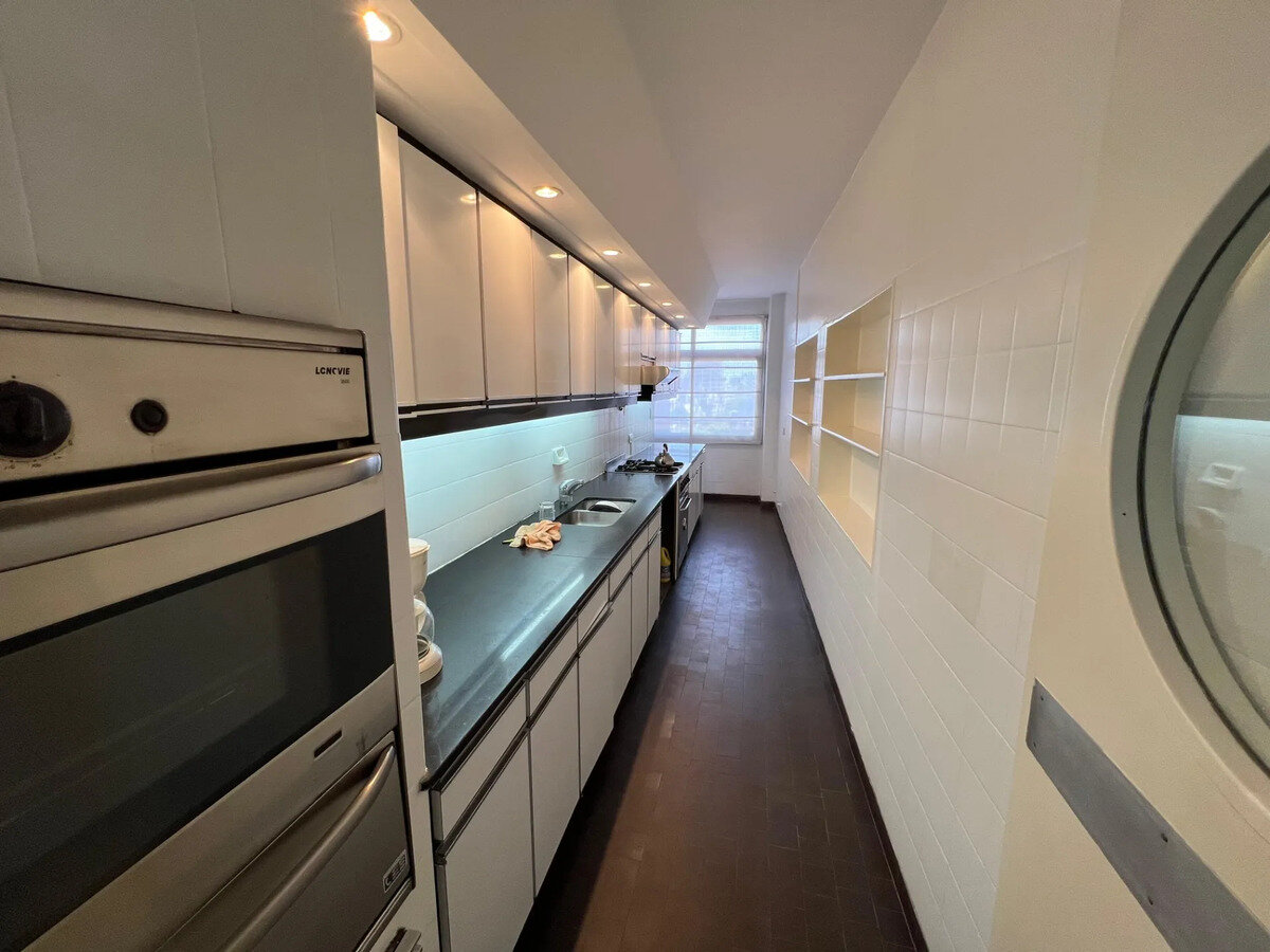 Piso Con Terraza En Cañitas - Av. Del Libertador - 25