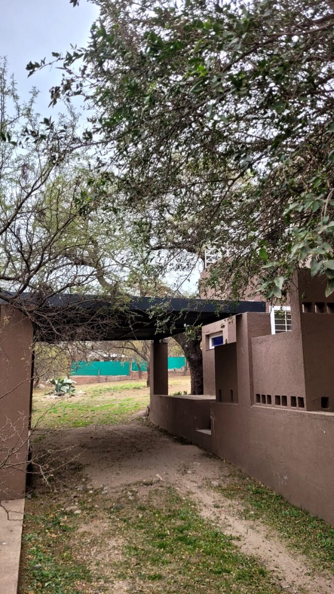 CASA A MTS DE  ROTONDA UNQUILLO. EXCELENTE PROPIEDAD. 3 DORM - Imagen 17