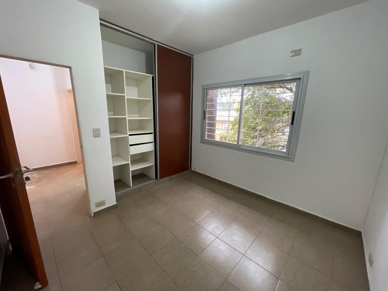 CASA A MTS DE  ROTONDA UNQUILLO. EXCELENTE PROPIEDAD. 3 DORM - Imagen 5