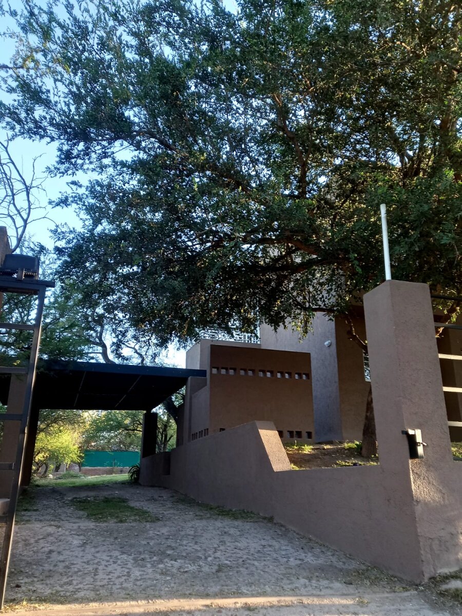CASA A MTS DE  ROTONDA UNQUILLO. EXCELENTE PROPIEDAD. 3 DORM - Imagen 27