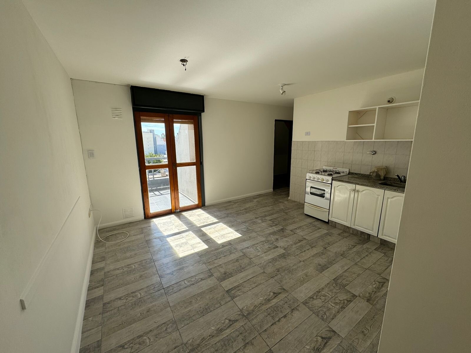 VENTA DEPARTAMENTO ZONA shooping 1 dormi y medio - Imagen 6