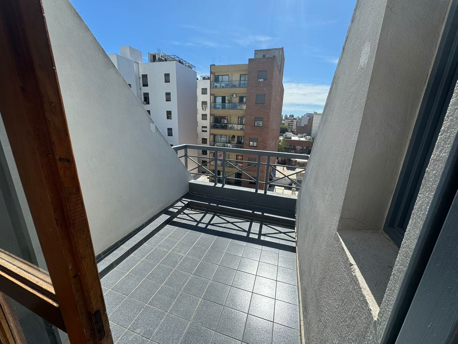 VENTA DEPARTAMENTO ZONA shooping 1 dormi y medio
