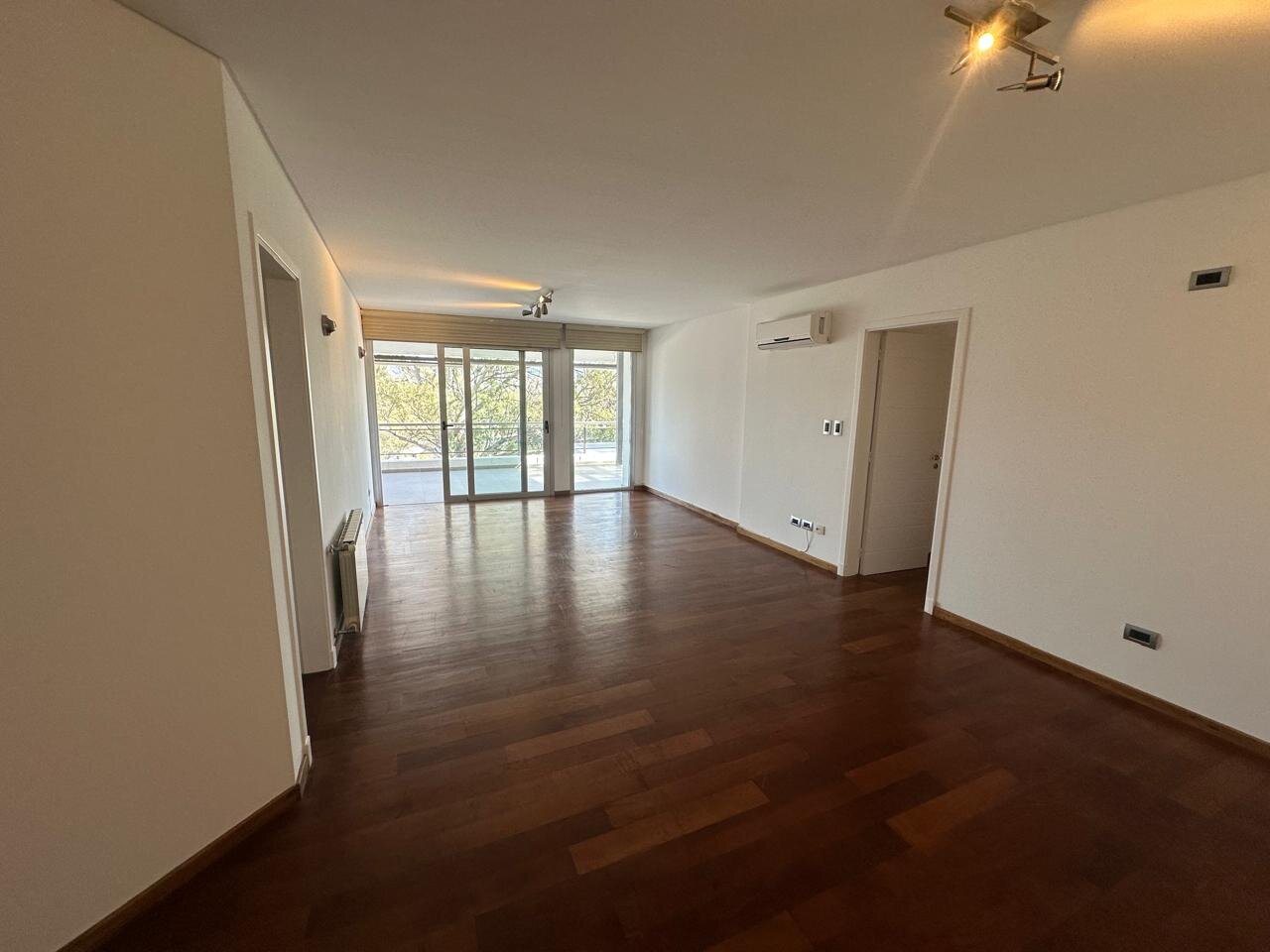 Departamento en Venta 3 Dorm - Casonas del Golf