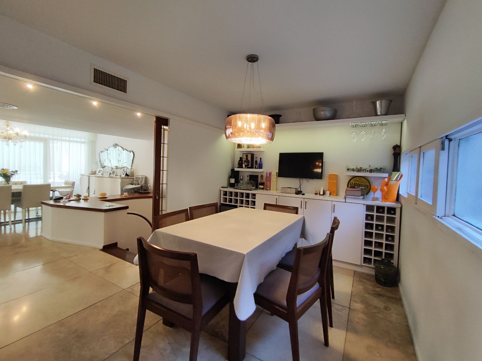 Alquiler Departamento Duplex 3 dormitorios con amenities. - 2