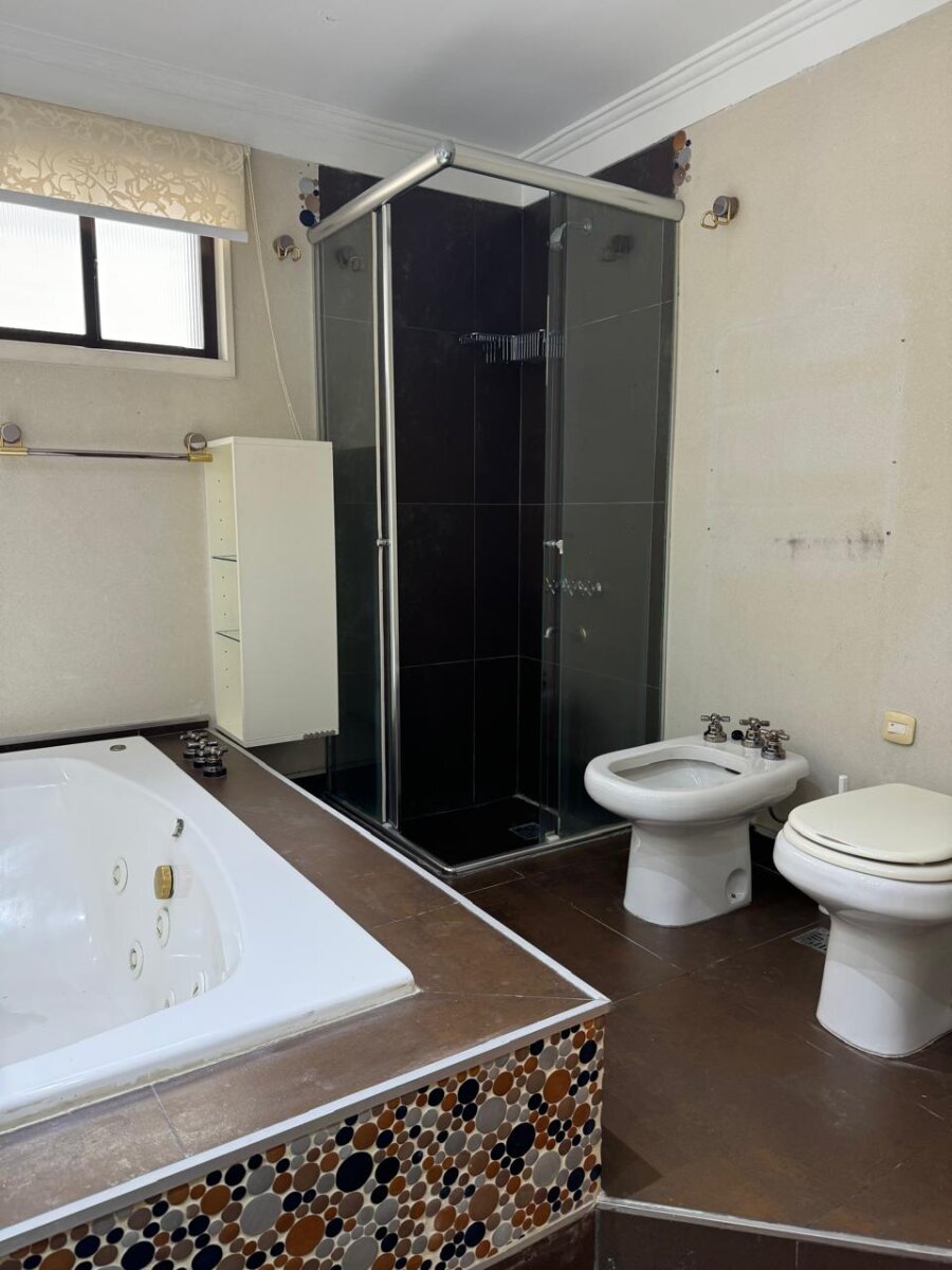ALQUILER PALERMO 5 AMBIENTES DOS COCHERAS PISO AL FRENTE BALCON CORRIDO OLLEROS 1836 PISO 12 A/A VESTIDOR SUM PARRILLA - 24