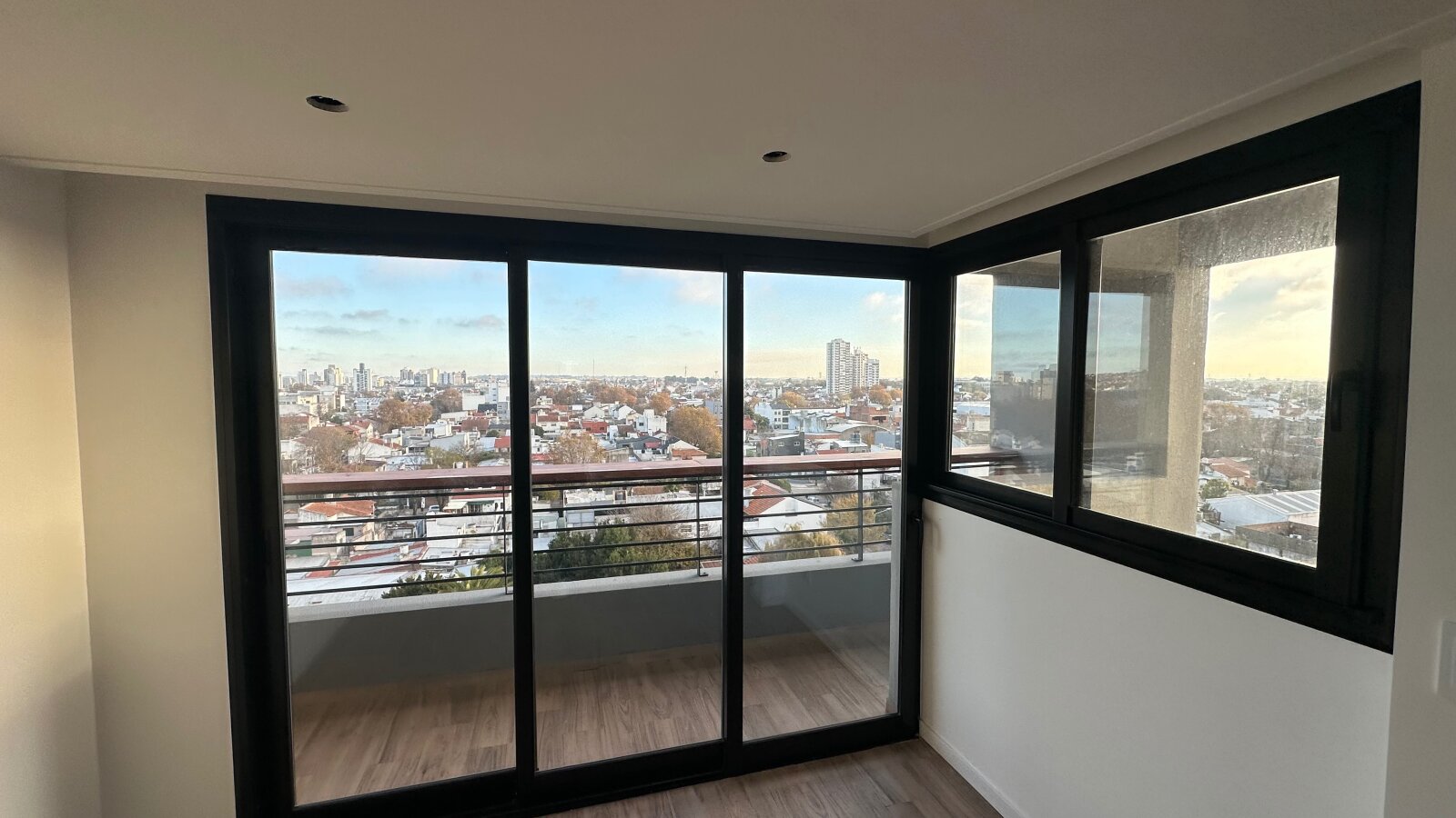 SEMIPISO 2 AMBIENTES A ESTRENAR AL FRENTE – PISO 8° – BARRIO SAN JOSÉ - 3