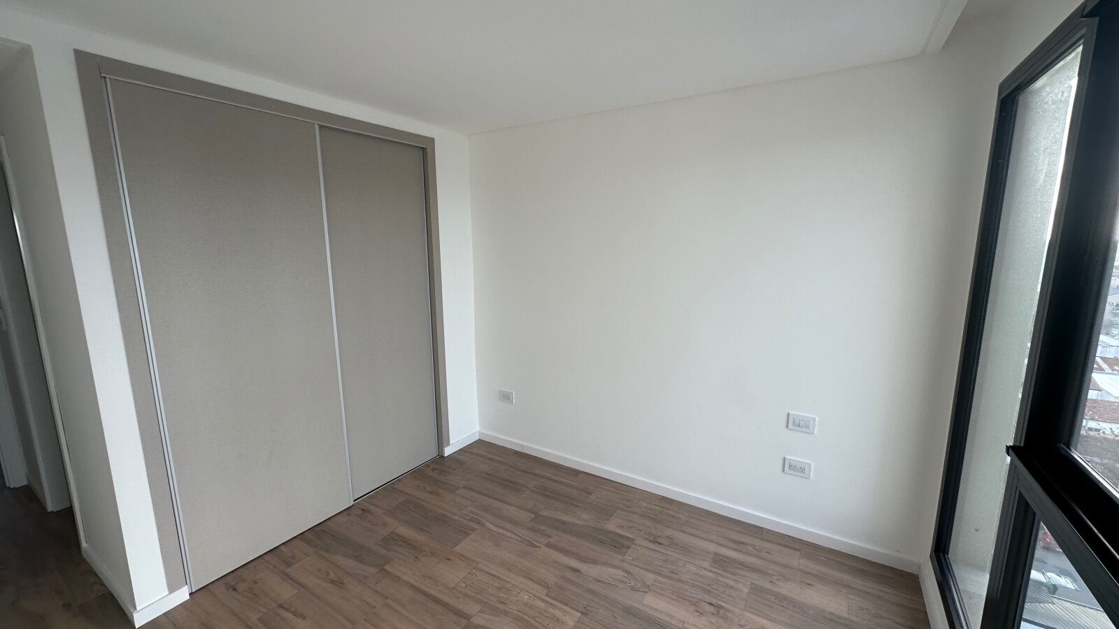SEMIPISO 2 AMBIENTES A ESTRENAR AL FRENTE – PISO 8° – BARRIO SAN JOSÉ - 11