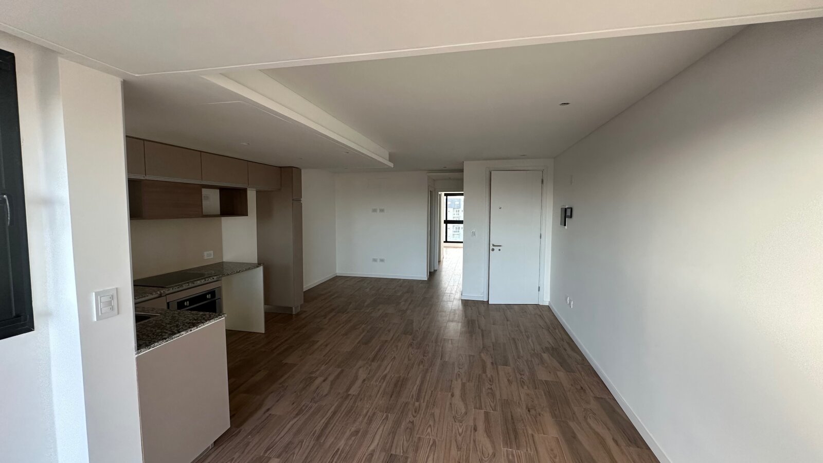 SEMIPISO 2 AMBIENTES A ESTRENAR AL FRENTE – PISO 8° – BARRIO SAN JOSÉ - 24
